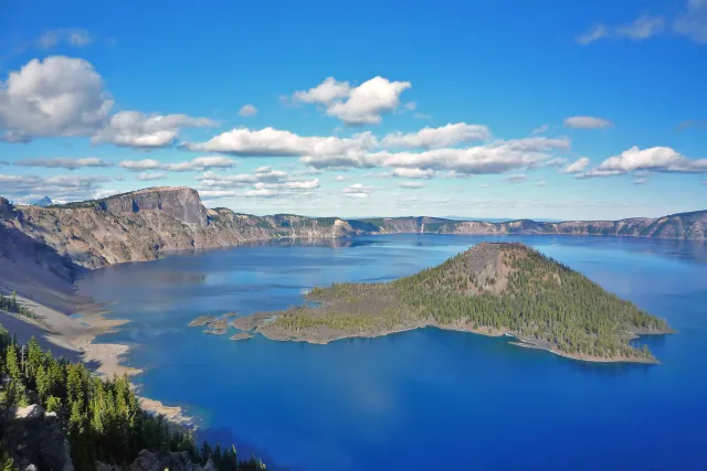 Crater Lake in Summer (view from the West Rim near Lightning Springs Picnic Area)