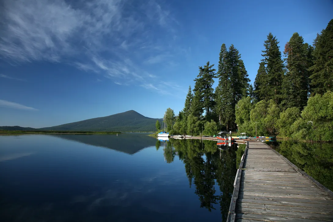 Rocky Point Resort boat dock on Upper Klamath Lake, Fremont-Winema National Forest (2007-06-27)