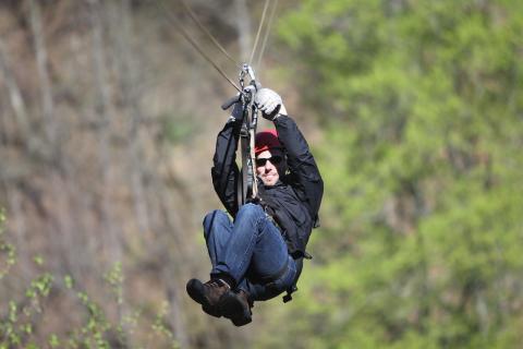 Zipline Adventures Near Crater Lake